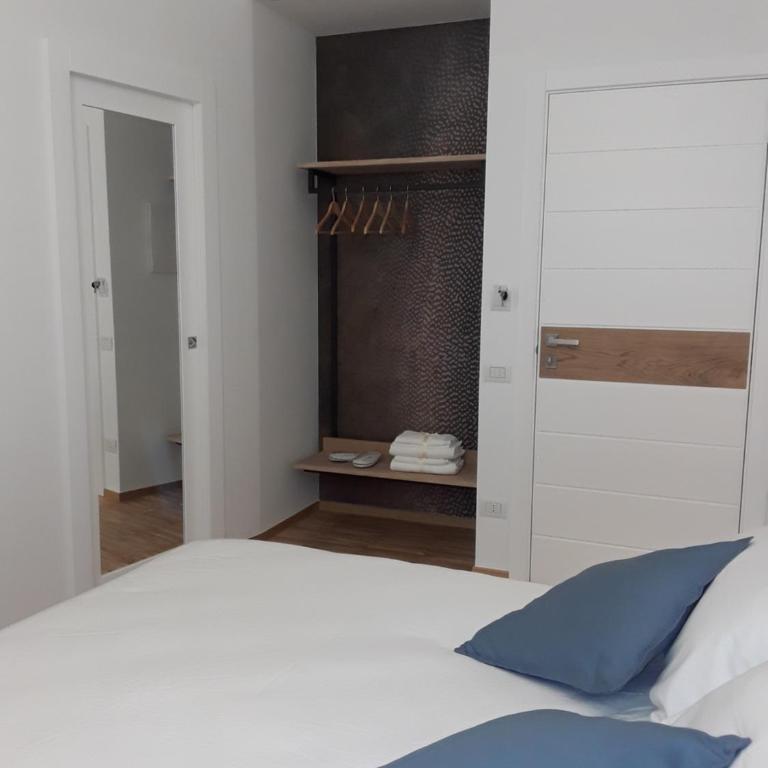 h-sa GUEST HOUSE - Double Room - 3