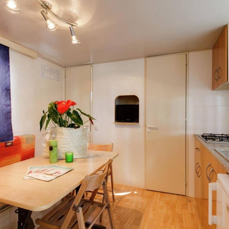 Mobile Home in Cesenatico by Adriatic Sea - Chalet con 2 Camere da Letto - 9