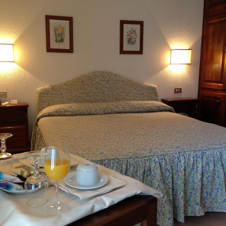Hotel Triolet - Camera Matrimoniale - 2