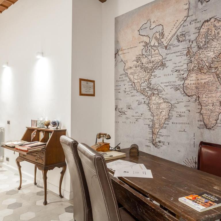 Palazzo Del Duca Piazza Navona Campo dei Fiori Piazza del Fico Guest House - Camera Matrimoniale Deluxe - 1