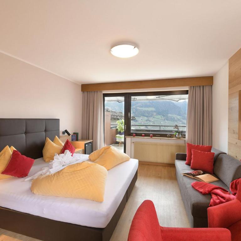Hotel Tiroler Kreuz - Doppelzimmer mit Poolblick - 3
