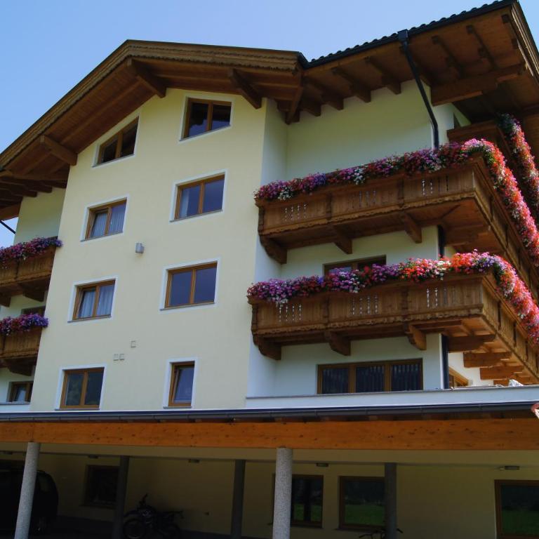 Ferienhaus Spieljochblick - Four-Bedroom Apartment - 20