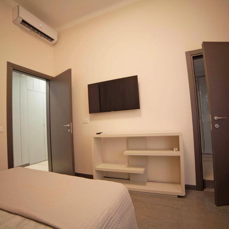 IMHOME - Cadorna House - Standard Double Room - 5