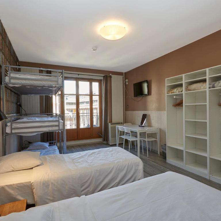 Hotel Central - Grande Chambre pour 5 personnes - 3
