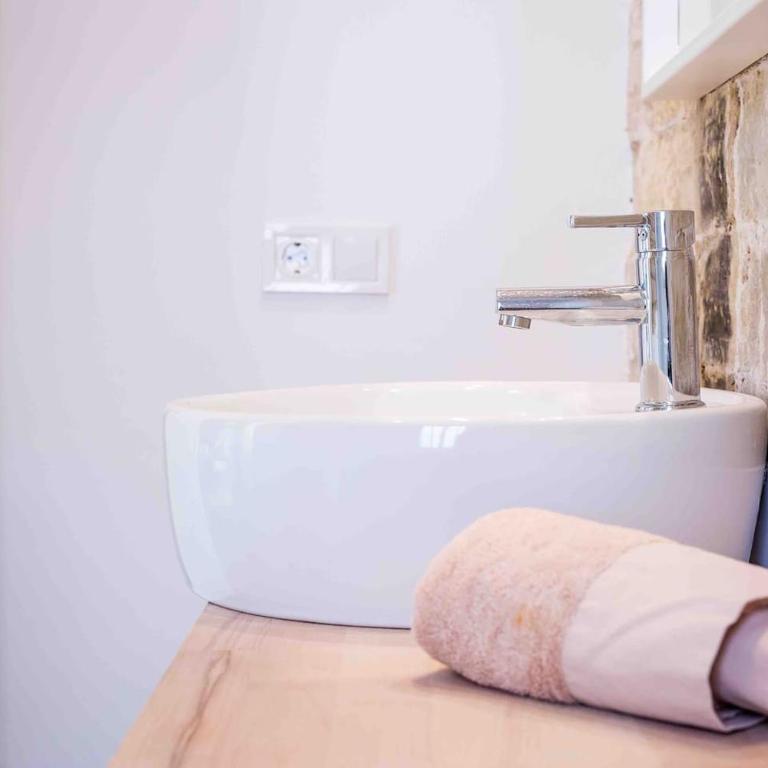 Cozy apartment Valencia city center! - Two-Bedroom Apartment - 28