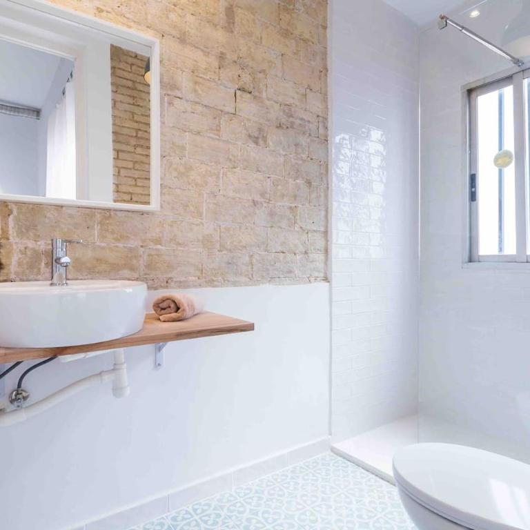 Cozy apartment Valencia city center! - Two-Bedroom Apartment - 27