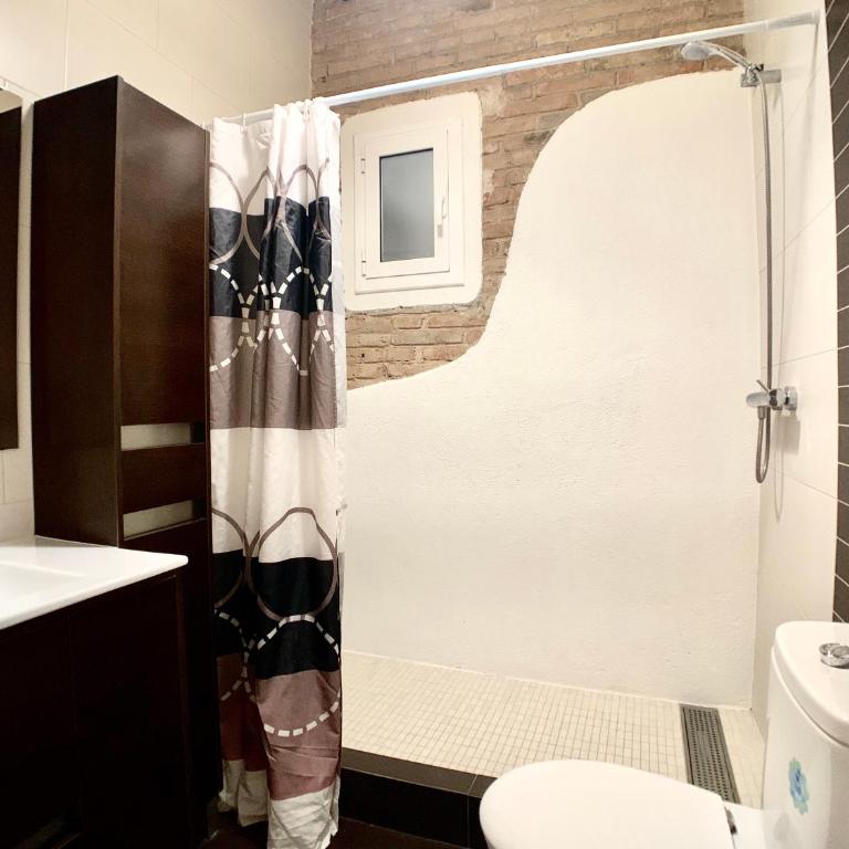 Black & White - Three-Bedroom Apartment - 21
