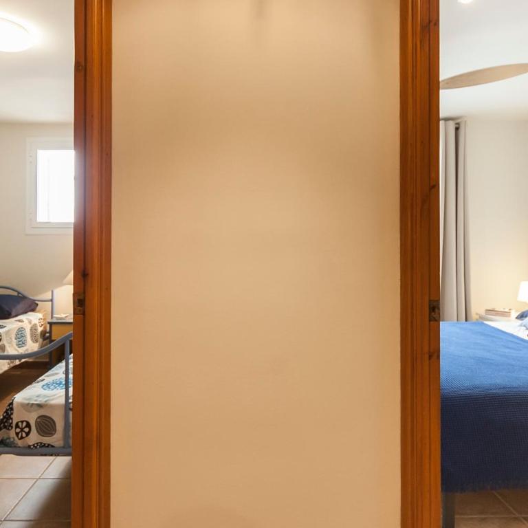 Lets Holidays APARTMENT IN THE OLD TOWN TOSSA 2 - Apartamento de 2 dormitorios - 13