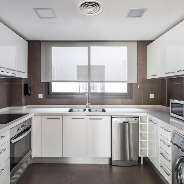 Mon Suites Catedral - Four-Bedroom Apartment - 4