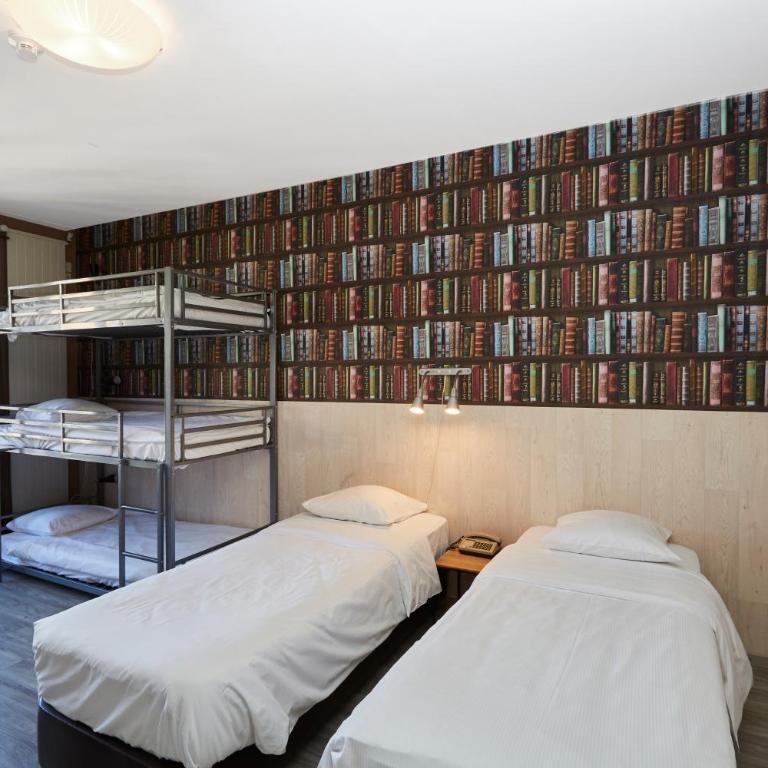 Hotel Central - Grande Chambre pour 5 personnes - 4
