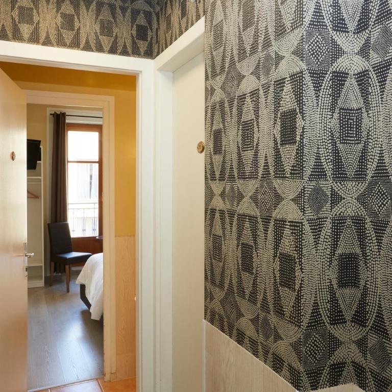 Hotel Central - Petite Chambre Double - 1
