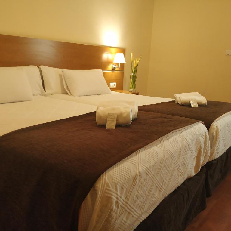 Hotel Avión Vigo - Habitación Doble Económica - 1 o 2 camas - 4