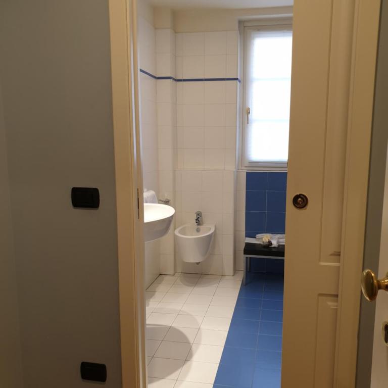 Hotel Residence La Luna Nel Porto - Junior Suite con Vista Lago Parziale - 5