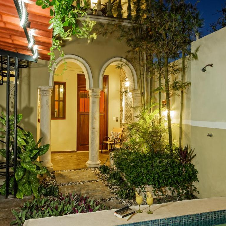 Casa Del Maya Bed & Breakfast - Two-Bedroom House - 1