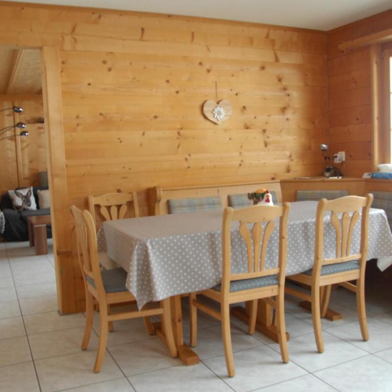 Sertig Ferienwohnung - Apartment mit Blick auf die Berge - 6