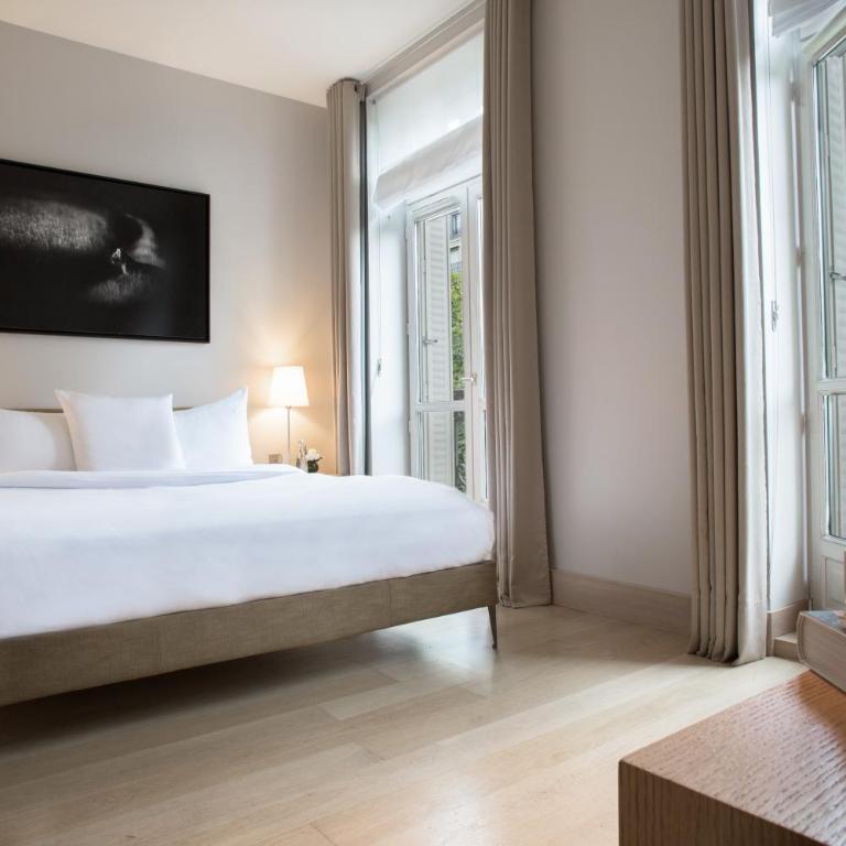 La Réserve Paris Apartments - Three Bedroom Eiffel Apartment - 6