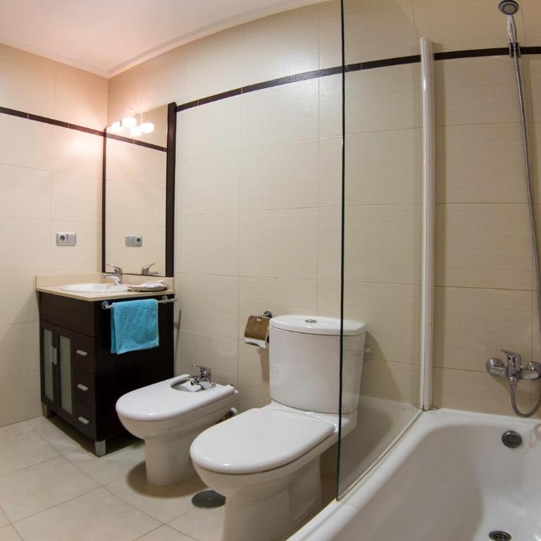 Apartament Solar - Two-Bedroom Apartment - 14