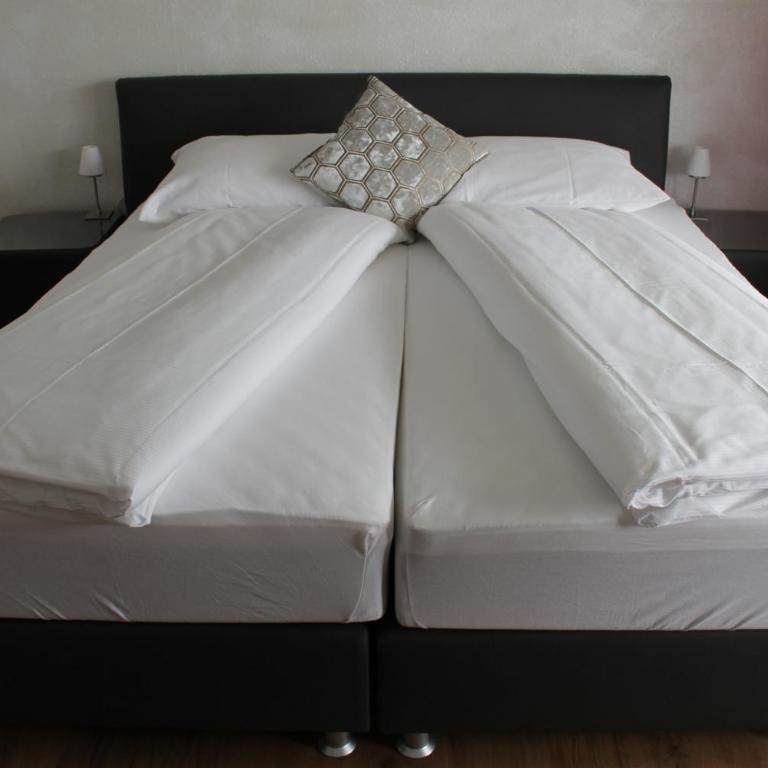 Bernina Bed and Breakfast - Doppelzimmer mit Balkon - 3