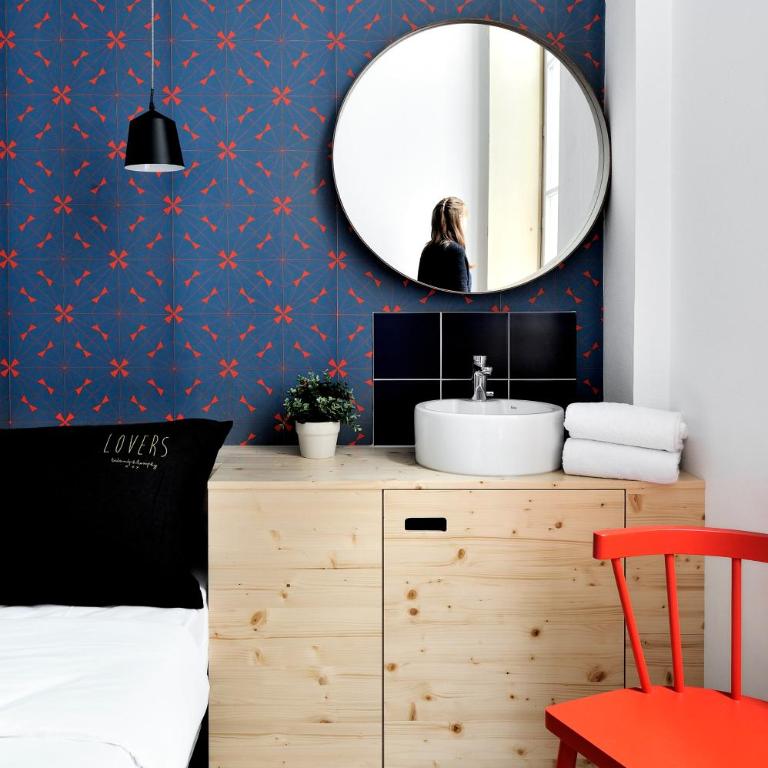 SLO Hostel Lyon les Pentes - Chambre Double avec Salle de Bains Commune - 3