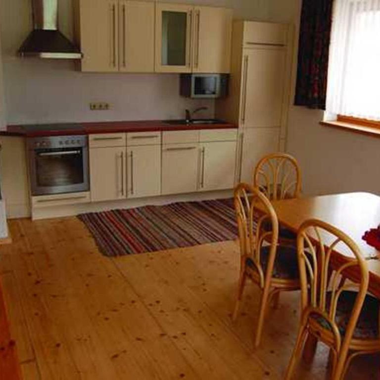Ferienhaus Spieljochblick - Four-Bedroom Apartment - 13