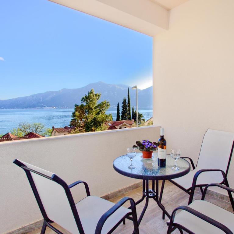 Sea Star Apartments - Studio Apartment with Sea View - 12