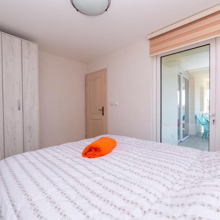 Apartmani Tripović - Apartman sa 2 Spavaće Sobe, Pogledom na More i Balkonom - 3