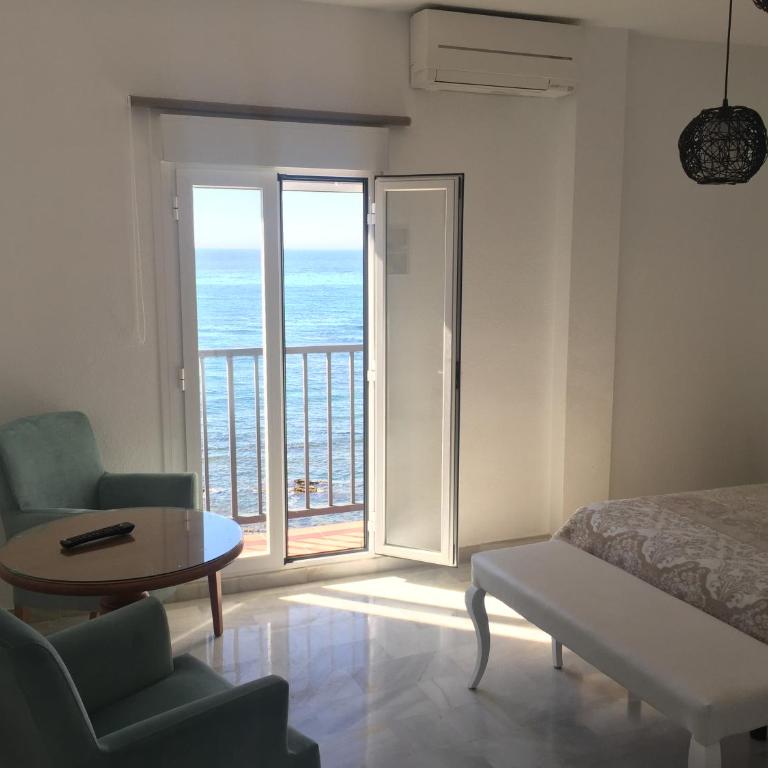 Balcon Del Mar Primera Linea de Playa - Apartamento - 15