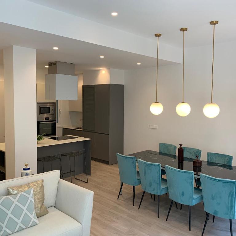ARRASATE SUITE Stylish, Super Central and New. - Apartamento - 6