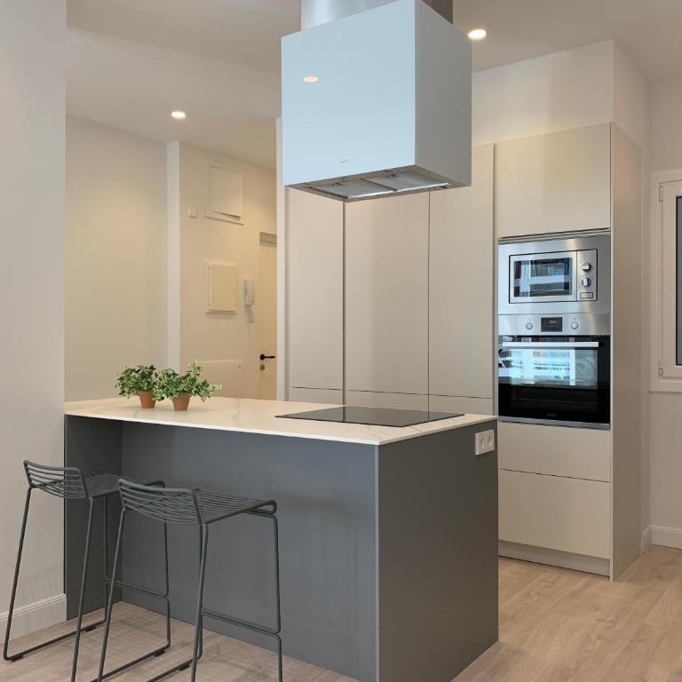 ARRASATE SUITE Stylish, Super Central and New. - Apartamento - 8