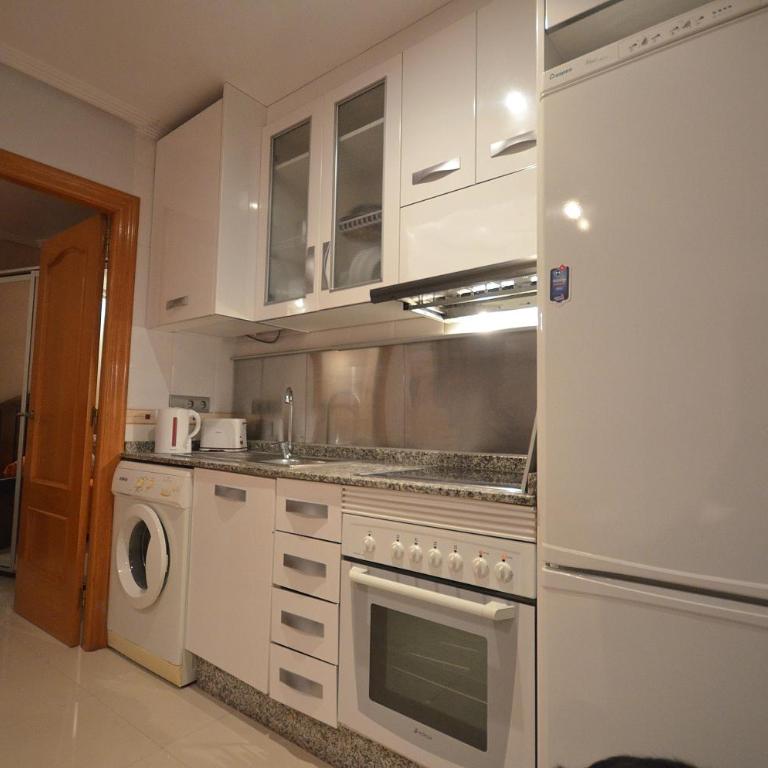 Sweet Home PENTHOUSE SuiteTORREVIEJA center - Apartamento Ático - 17