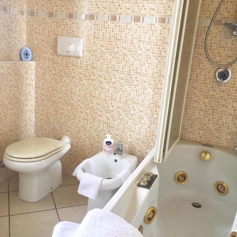 Re Monza appartamenti in villa comodi per Milano - Two-Bedroom Apartment - 8