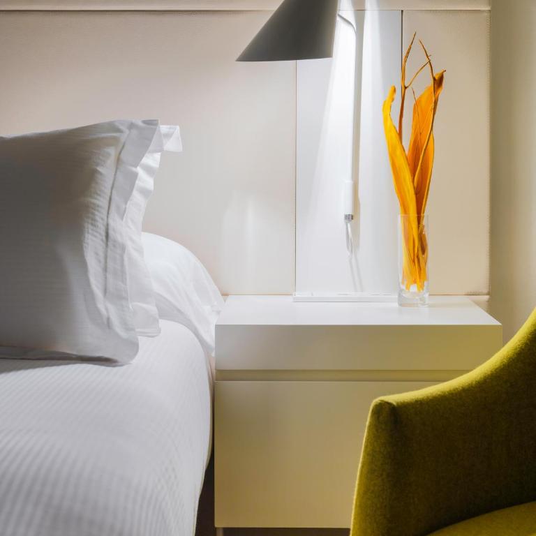 H10 Urquinaona Plaza - Comfort Double Room - 4