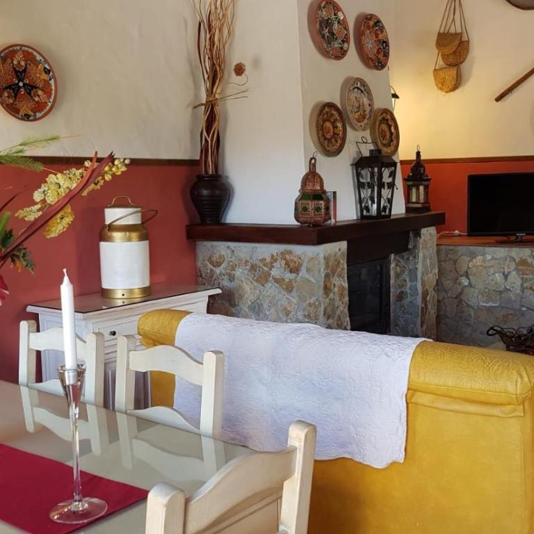 Chalet la Huerta con piscina y wifi - Casa - 11
