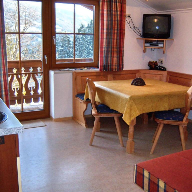 Appartement zum Rössl - Appartamento con 2 Camere da Letto e Balcone - 10