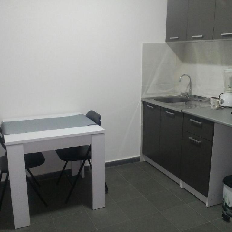 Anni - Apartman sa 1 Spavaćom Sobom - 3
