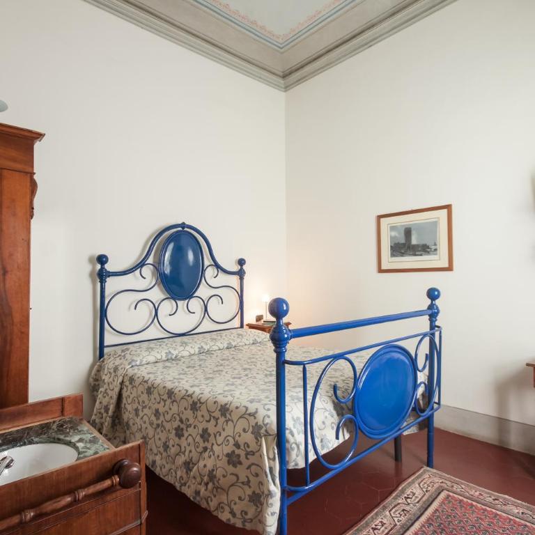 Casa Rovai Guest House - Camera Matrimoniale con Letto a 1 Piazza e Mezza e Bagno Privato Esterno - 4