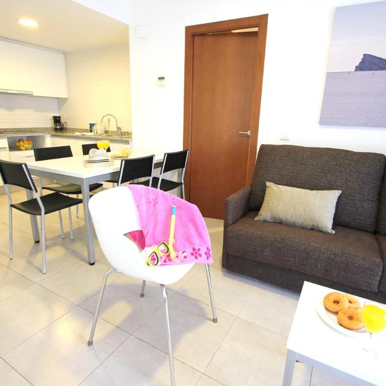 Pierre & Vacances Benidorm Levante - Adults Recommended - One-Bedroom Apartment (2-4) - 12