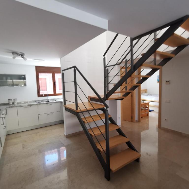 Beautiful penthouse with 3 pools, indoor heated pool, sauna, jacuzzi - Penthouse Apartment - 8