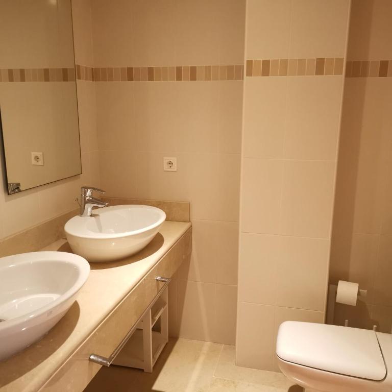 Beautiful penthouse with 3 pools, indoor heated pool, sauna, jacuzzi - Penthouse Apartment - 23