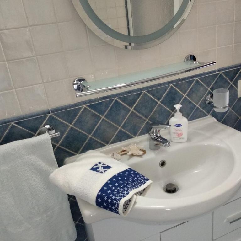Mansarda Camelie via dei Normanni, 45 - Vacation Home - 27