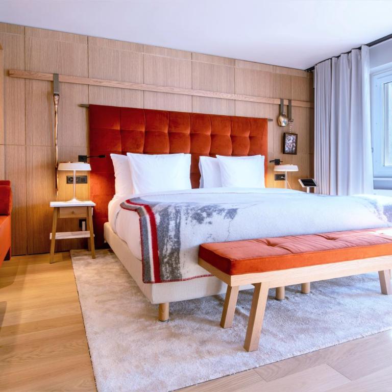 Schweizerhof Zermatt - a Small Luxury Hotel - Junior Suite - 1