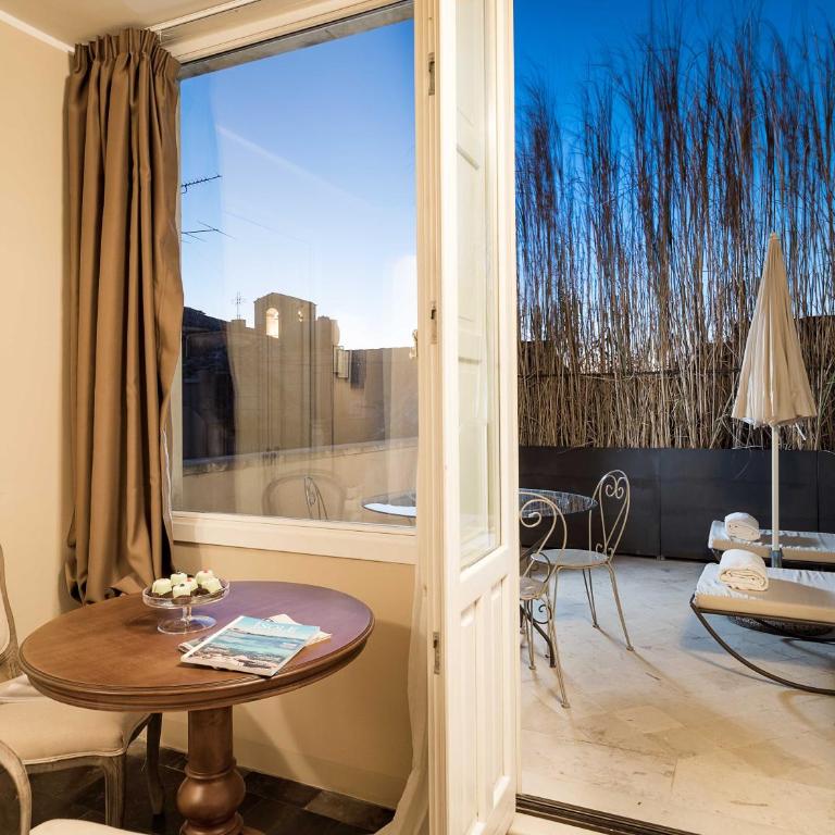 Gagliardi Boutique Hotel - Suite con Terrazza - 1