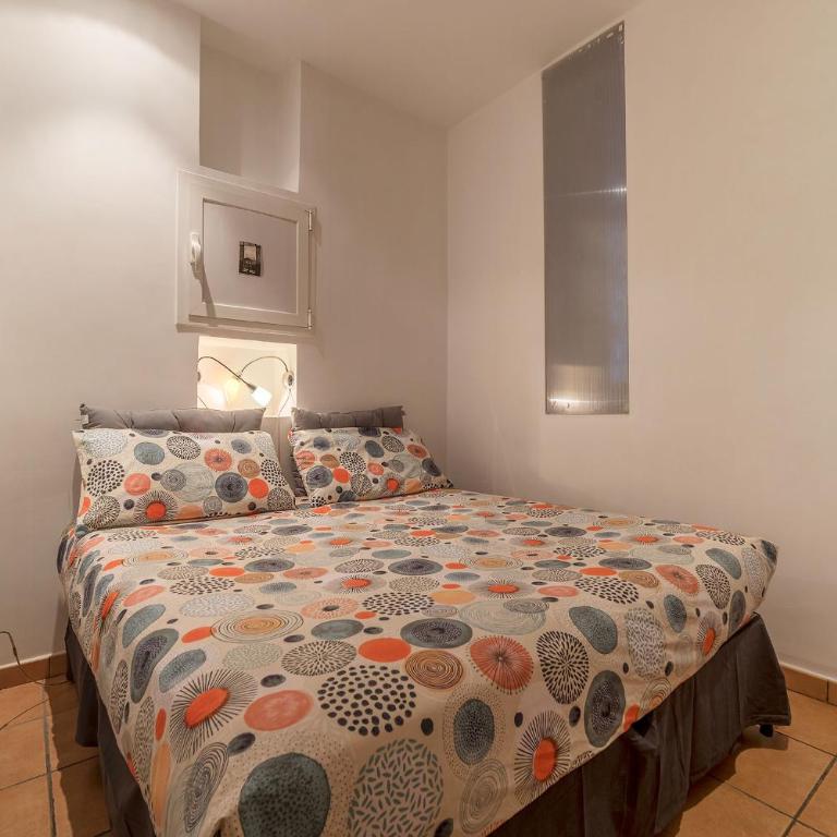 GuestHost - Colosseo & San Clemente Cozy Flat - Appartamento con 1 Camera da Letto - 11