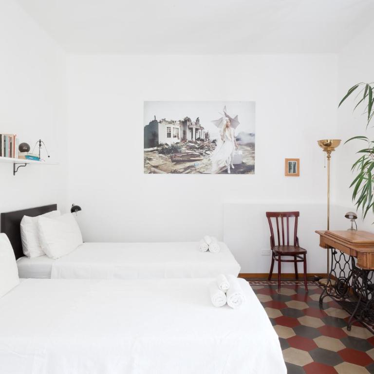 Buonocore Guesthouse - Camera Matrimoniale/Doppia con Letti Singoli con Bagno Privato - 1