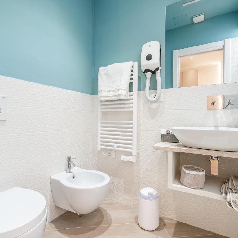 Alchimia di Mare - Double or Twin Room with Private Bathroom - 9