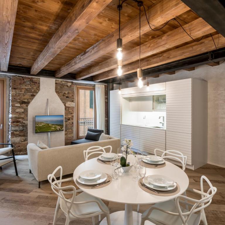 Crocus Apartments - Suite con Sauna - 3