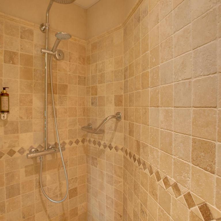 Rue Galilee - Chambre Double Deluxe - 6