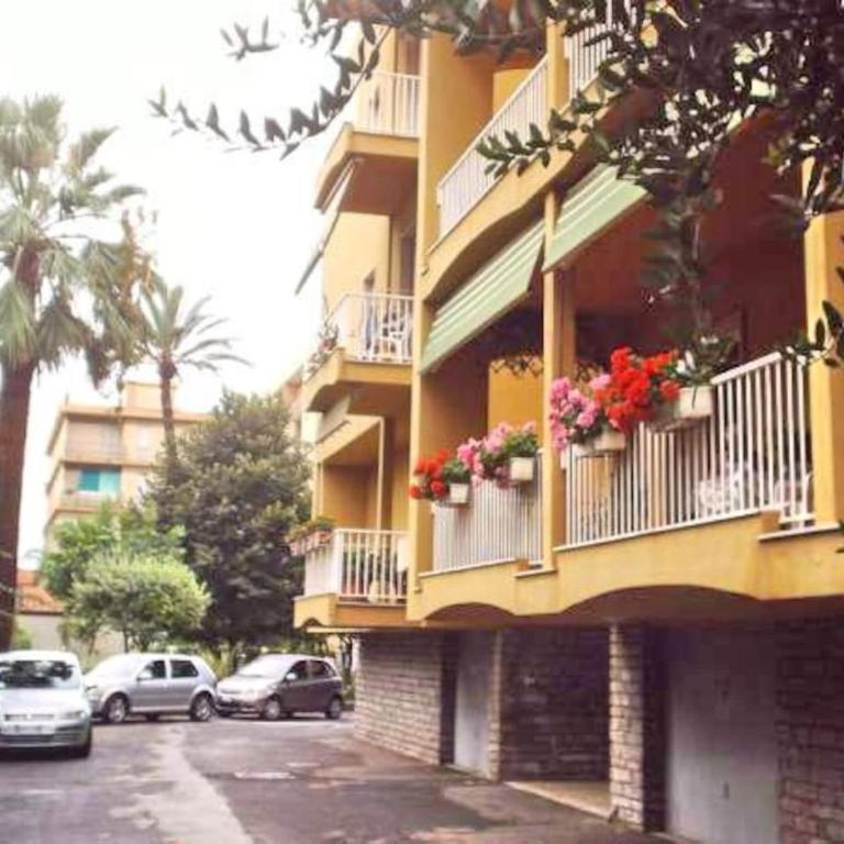 Bordighera centro molto tranquillo - Appartamento con 1 Camera da Letto - 1