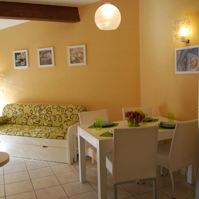 Lagrange Vacances Les Jardins de Neptune - Petite Maison avec Climatisation (4 Adultes) - 14