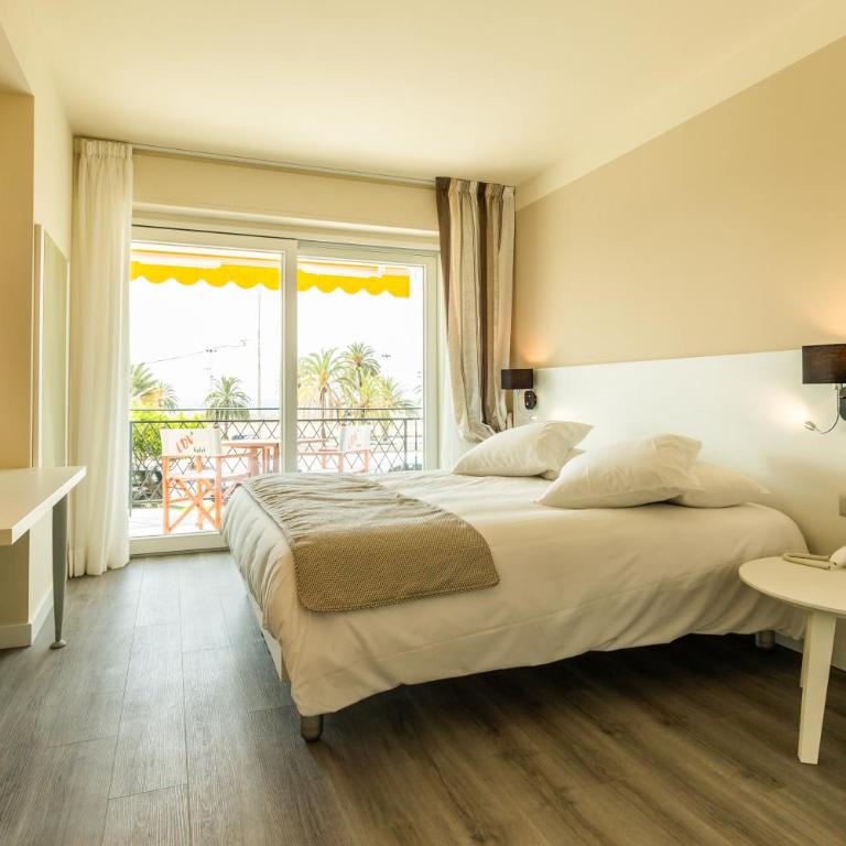 La Dolce Vita Hotel - Chambre Double avec Balcon - Vue sur Mer - 7
